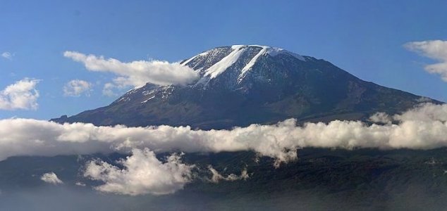 Una donna di 86 anni ha conquistato il Kilimangiaro