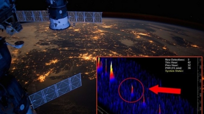 L'agenzia BPEarthWatch ha riferito: un enorme UFO è entrato nell'atmosfera terrestre