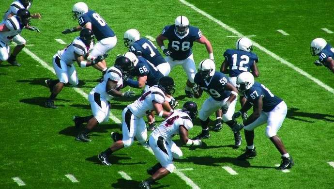 L'astronauta americano ha cercato di guardare il calcio con la ISS