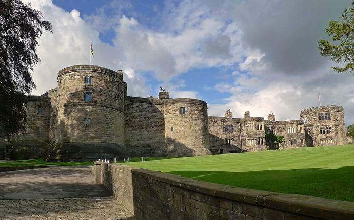 Il macellaio inglese ha fotografato il fantasma di una ragazza medievale