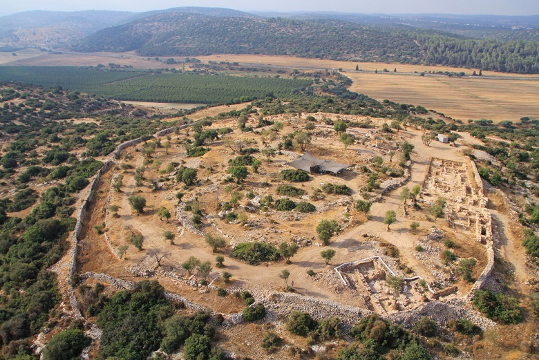 Gli archeologi hanno scoperto in Israele un'antica città di circa 5000 anni