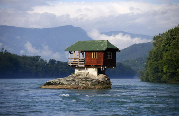 neobichniedoma 4 frenesia architettonica da tutto il mondo