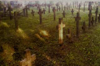 Attacco dal cimitero tedesco