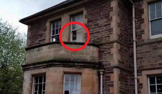 Gli inglesi hanno sparato a un fantasma alla finestra di un ospedale psichiatrico vuoto
