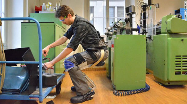 140811131609-Chairless-sedia-5-orizzontale-gallery