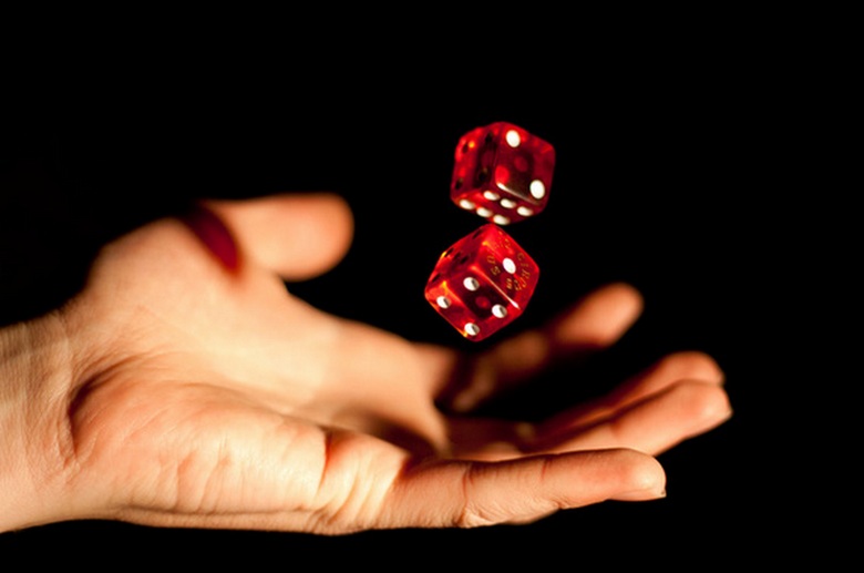 Un antico dado ha dimostrato che c'erano sempre truffatori