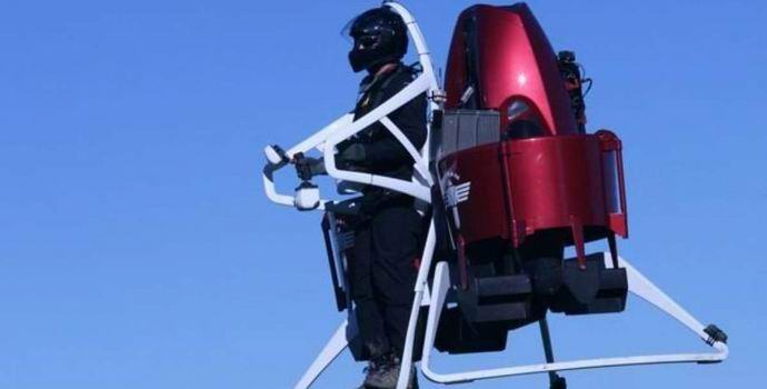 Ai pompieri di Dubai verranno dati i jetpack