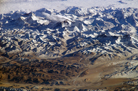 Il monte Everest si è spostato dopo il terremoto di 1 pollice