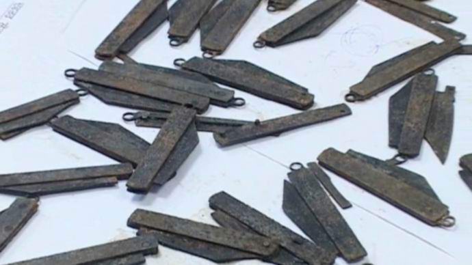 L'indiano è andato in ospedale dopo aver mangiato dozzine di coltelli