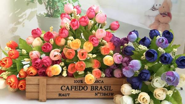 è possibile mantenere i fiori artificiali in casa 