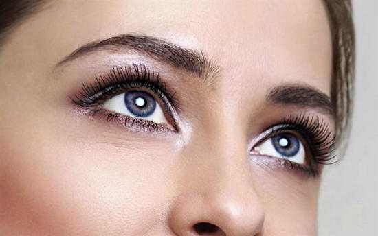 Cosa significa se prude tra le sopracciglia 