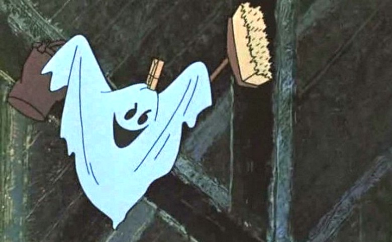 Una telecamera di sorveglianza nel negozio di strumenti musicali di Brighton cattura l'attività paranormale