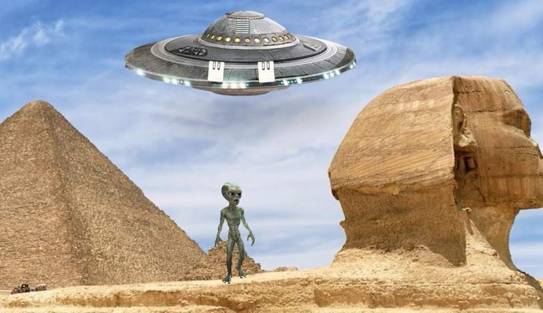 Le coordinate della piramide di Cheope e il valore della velocità della luce hanno lo stesso ordine di numeri