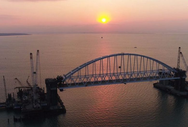 Gli alieni si sono interessati al ponte di Crimea?