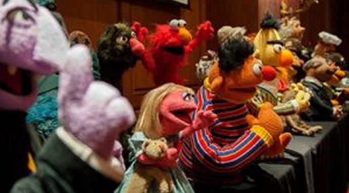 Le bambole possono distruggere la felicità della famiglia