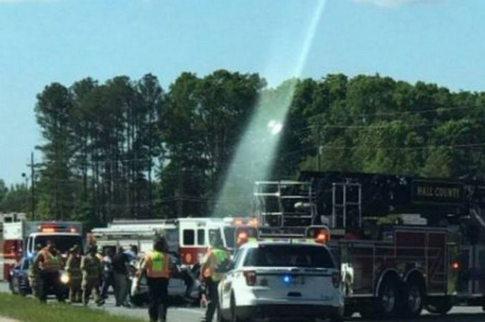 Un raggio di luce proveniente da un sito di incidente come