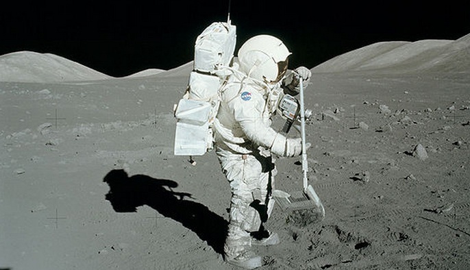 Le pietre lunari sono state rubate da ladri e collezionisti