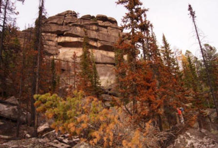 Costruzioni megalitiche di Mountain Shoria