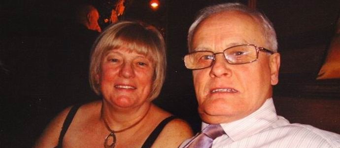 La moglie morta e scontrosa brontola ancora con suo marito