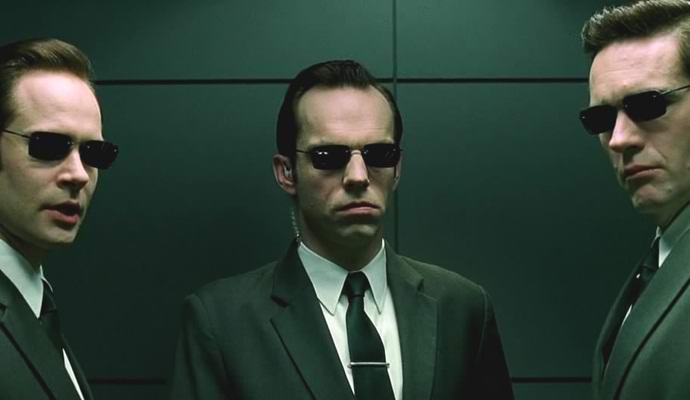 Il morto umanoide e la statua del vescovo su Marte interessati