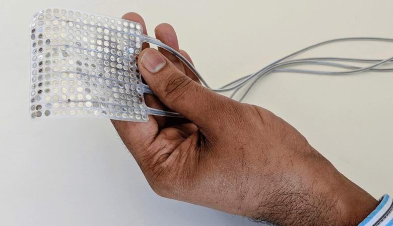 I pensieri umani hanno imparato a convertirsi in discorso