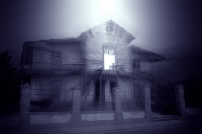 L'enigma mistico - poltergeist