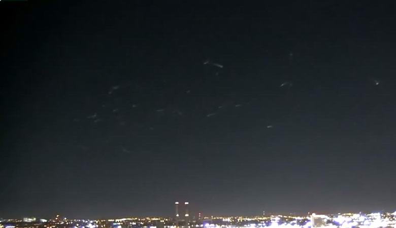 Molte luci catturate sopra Milwaukee