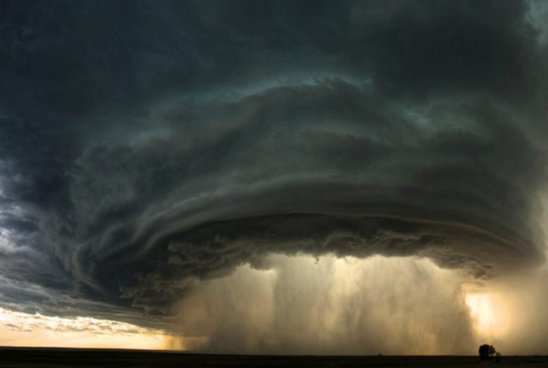 Forse ci sono stati dati disastri naturali come lezioni per l'illuminazione spirituale e l'unificazione?