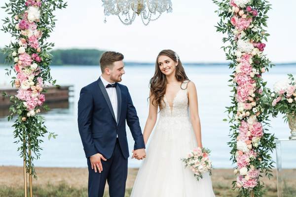 posso vendere il mio abito da sposa 