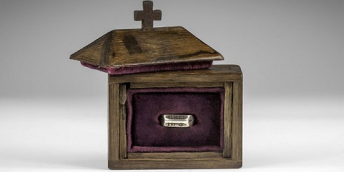 In un'asta di Londra hanno in programma di vendere uno degli anelli più unici al mondo