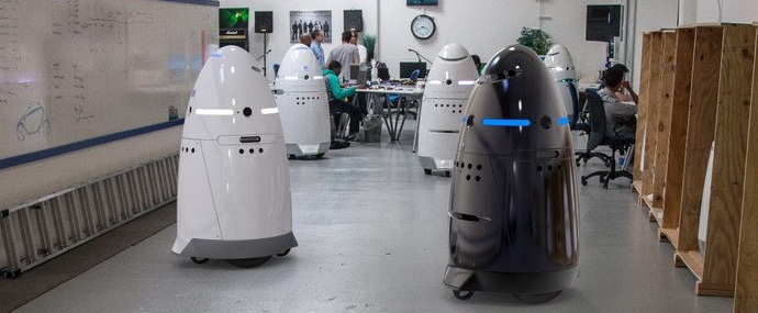 I robot della polizia appariranno per le strade di Dubai