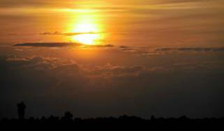 La polarizzazione del campo globale del Sole sarà invisibile sulla Terra