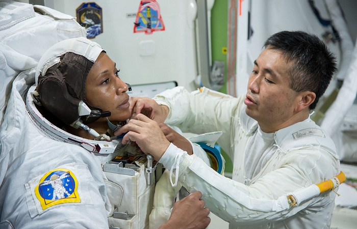 La prima donna di colore nell'equipaggio della ISS