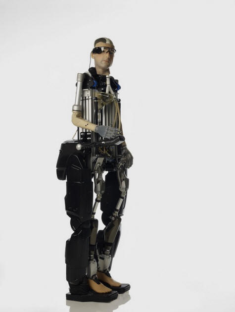 L'INCREDIBILE UOMO BIONICO