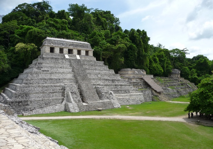 Il piatto Maya e Stonehenge sono facilmente decifrati usando il linguaggio delle proporzioni