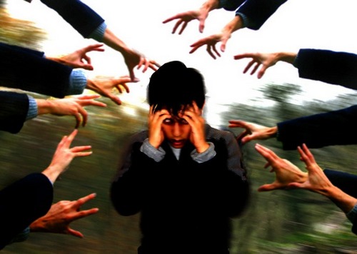 Quasi tutti sentiamo voci da un altro mondo