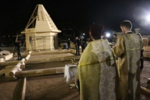 Costruire un tempio ... in un solo giorno