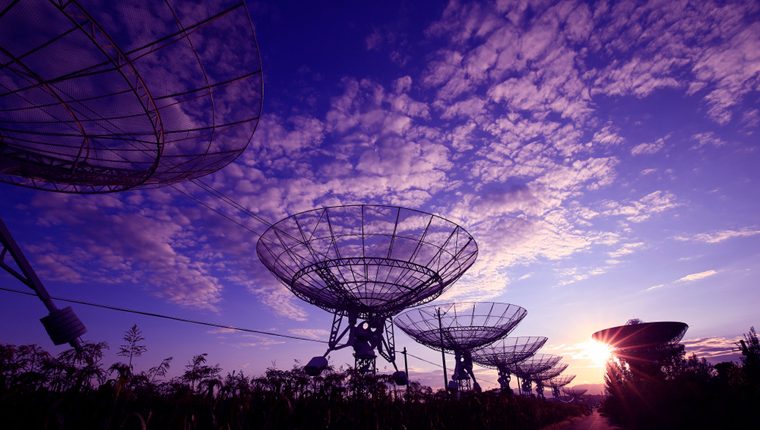 È estremamente improbabile che segnali ripetitivi dallo spazio profondo vengano inviati da una civiltà aliena.  Ecco perchè 