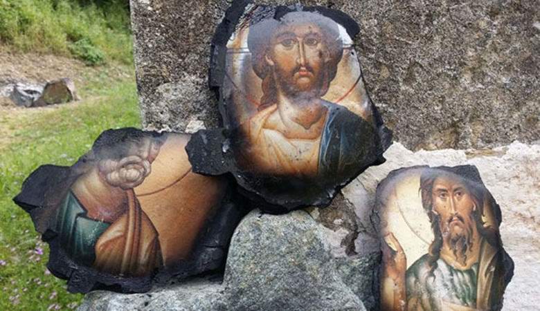 Il fuoco nel monastero serbo ha lasciato intatte le facce dei santi