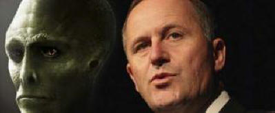 Il primo ministro della Nuova Zelanda afferma pubblicamente di non essere un rettileide