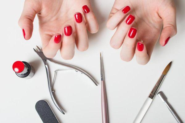 Segni sul taglio delle unghie per giorno della settimana 