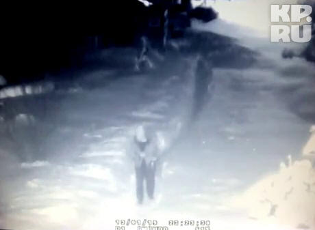 L'inizio della registrazione è un fantasma, finora, no, un uomo sta camminando lungo il percorso