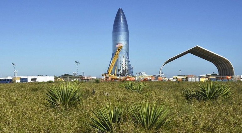 Il prototipo della nave interplanetaria SpaceX è scoppiato durante i test.