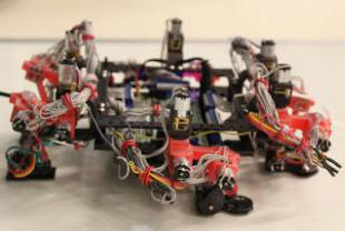 Un robot che sa arrampicarsi sui muri come un geco è progettato per lavorare nello spazio