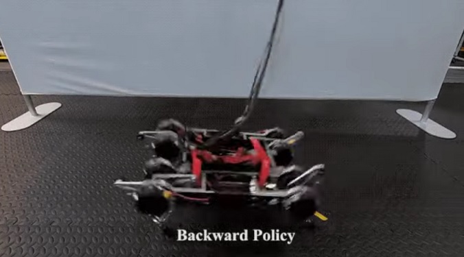 Il robot prima ha imparato a camminare senza aiuto umano