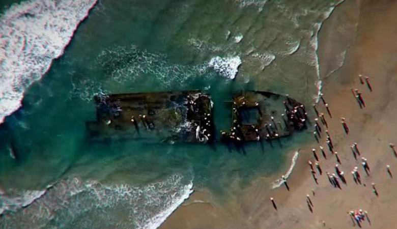 Liner fantasma russo con topi carnivori lavati a terra negli Stati Uniti