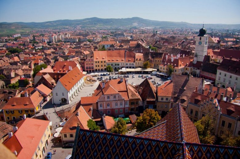 La nonna più giovane era una zingara di 23 anni dalla Romania