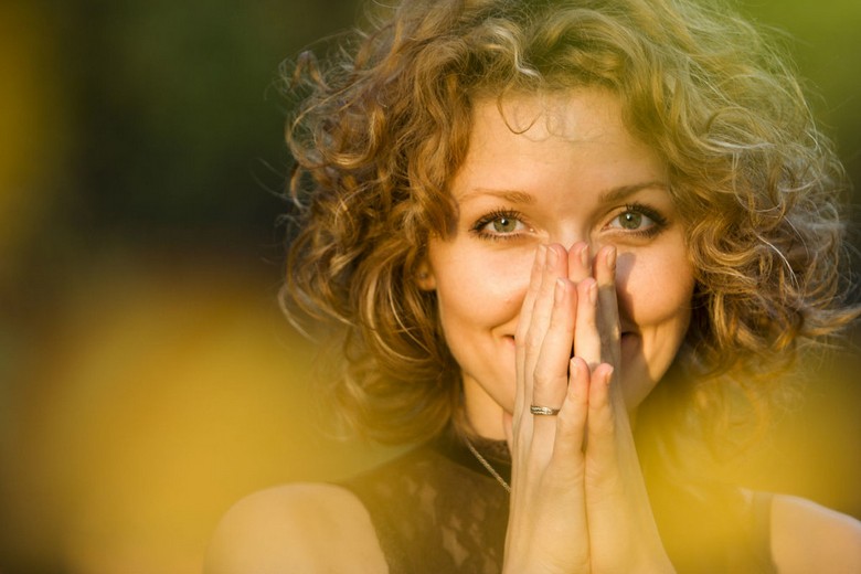 Felicità o infelicità nella vita - non dipende da una persona