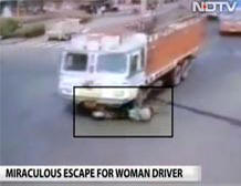 Un caso di straordinaria salvezza nello stato indiano del Maharashtra. FOTO, VIDEO