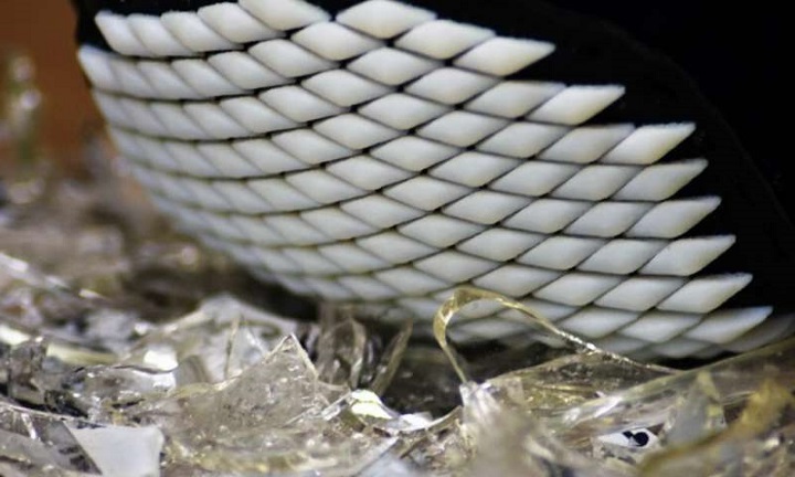 È stato creato un nuovo design di armature mobili, che gli scienziati hanno spiato sui molluschi di conchiglie